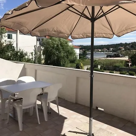 Apartment In With Sea View, Terrace, Air Conditioning, Wi-fi